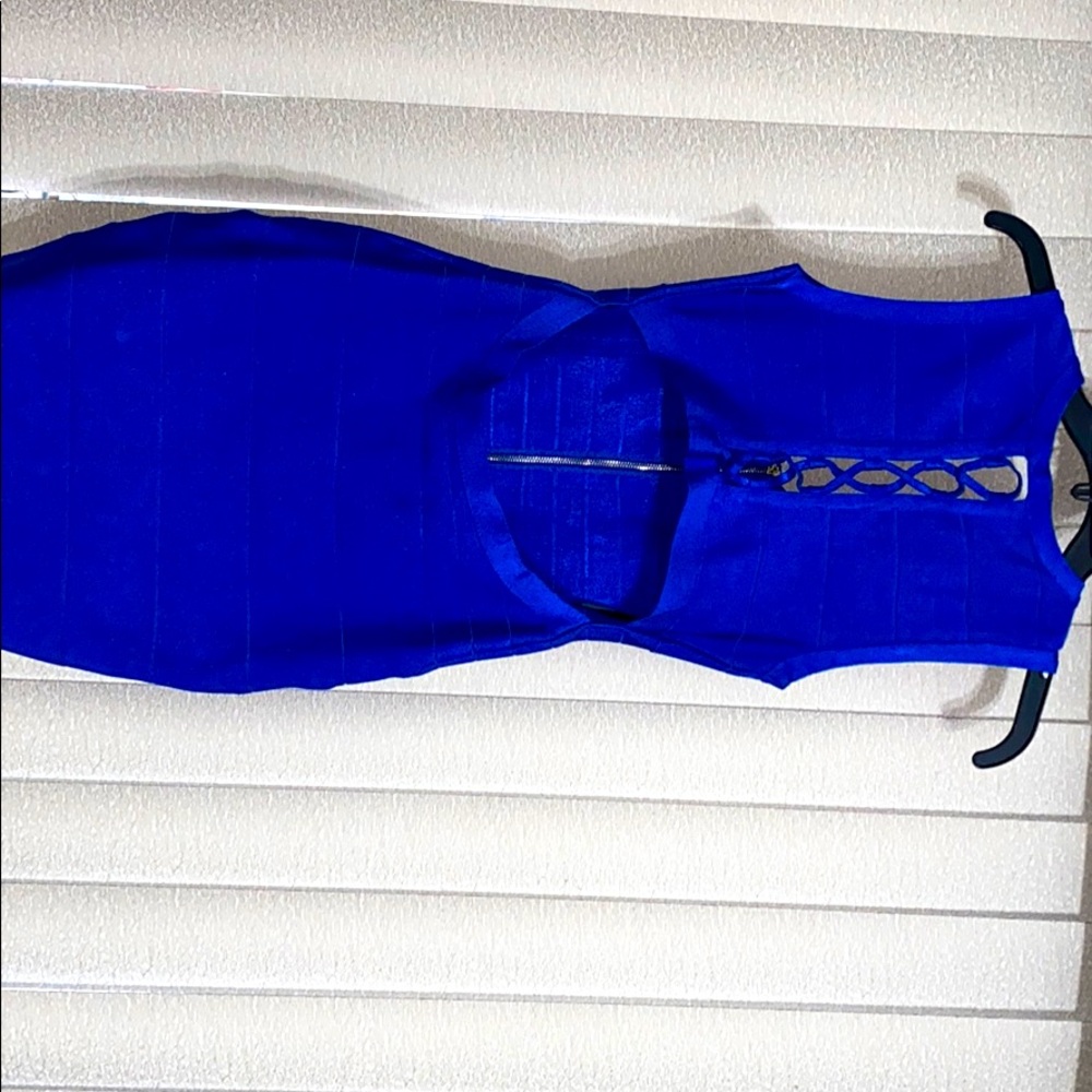 Dress - Picture 2 of 2